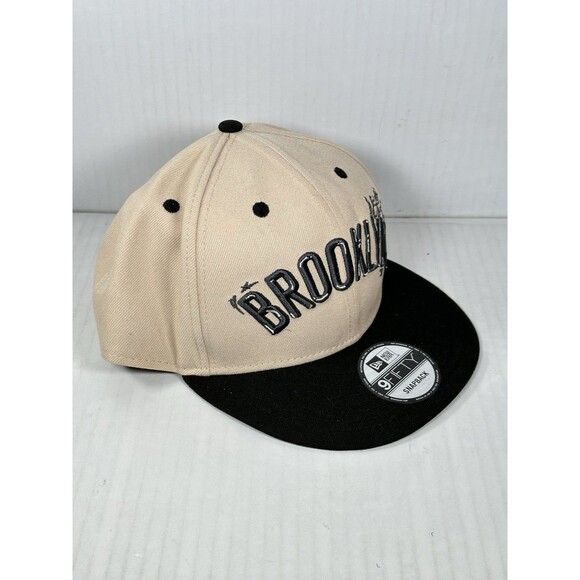 New Era Brooklyn Nets Team Art 9FIFTY Hat Cap Adjustable Snapback NBA NWT - Picture 2 of 5